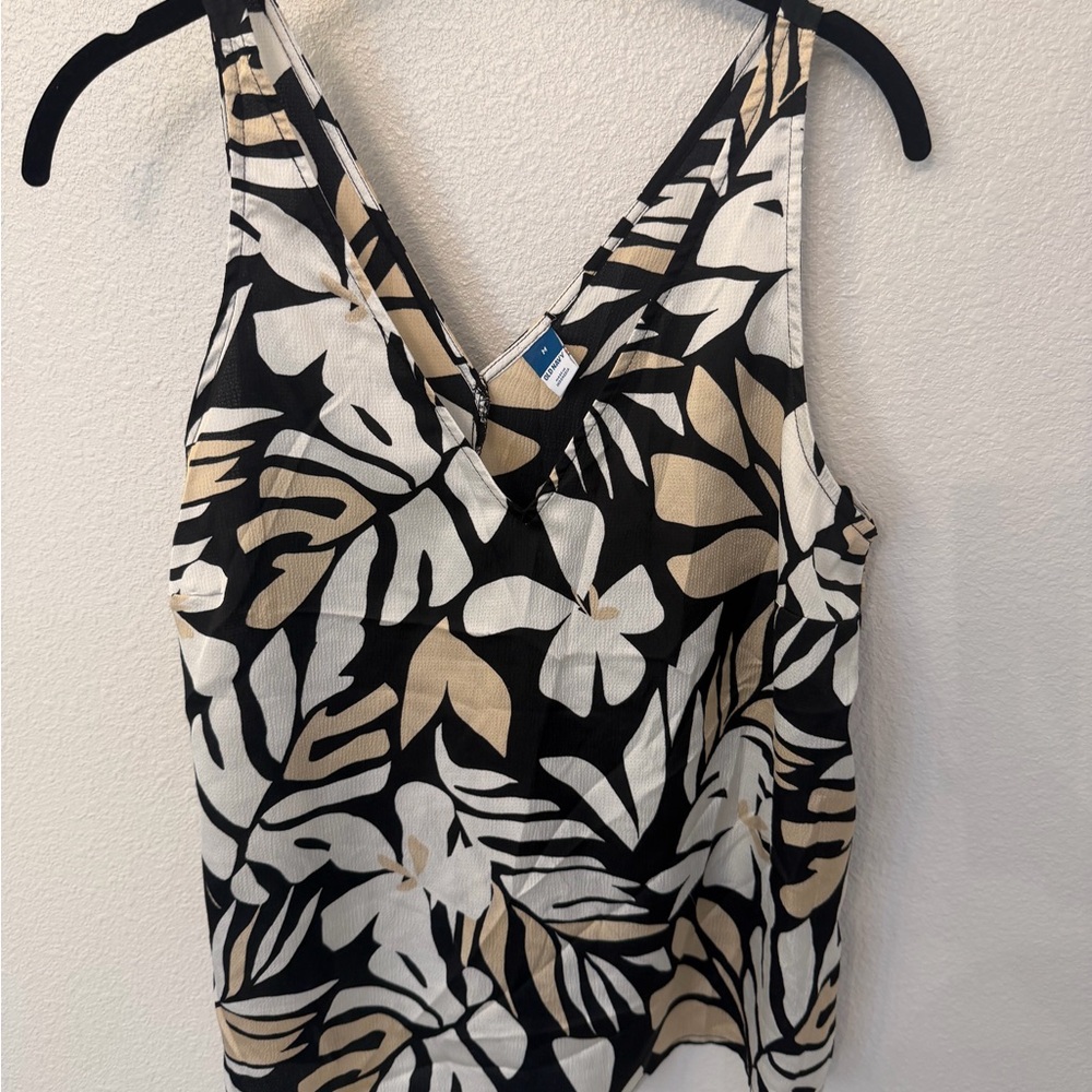 Old Navy Black, White & Beige Floral V-Neck Camisole